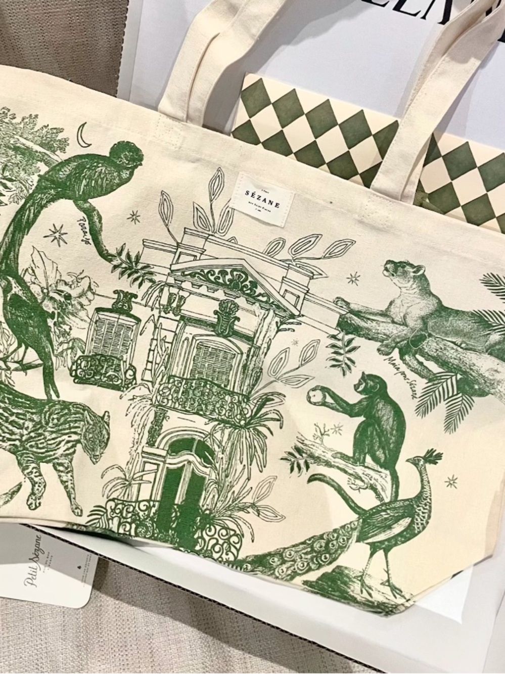 Sezane Paraiso Tote Bag NEW Canvas BAG w Green Botanical & Animal Print